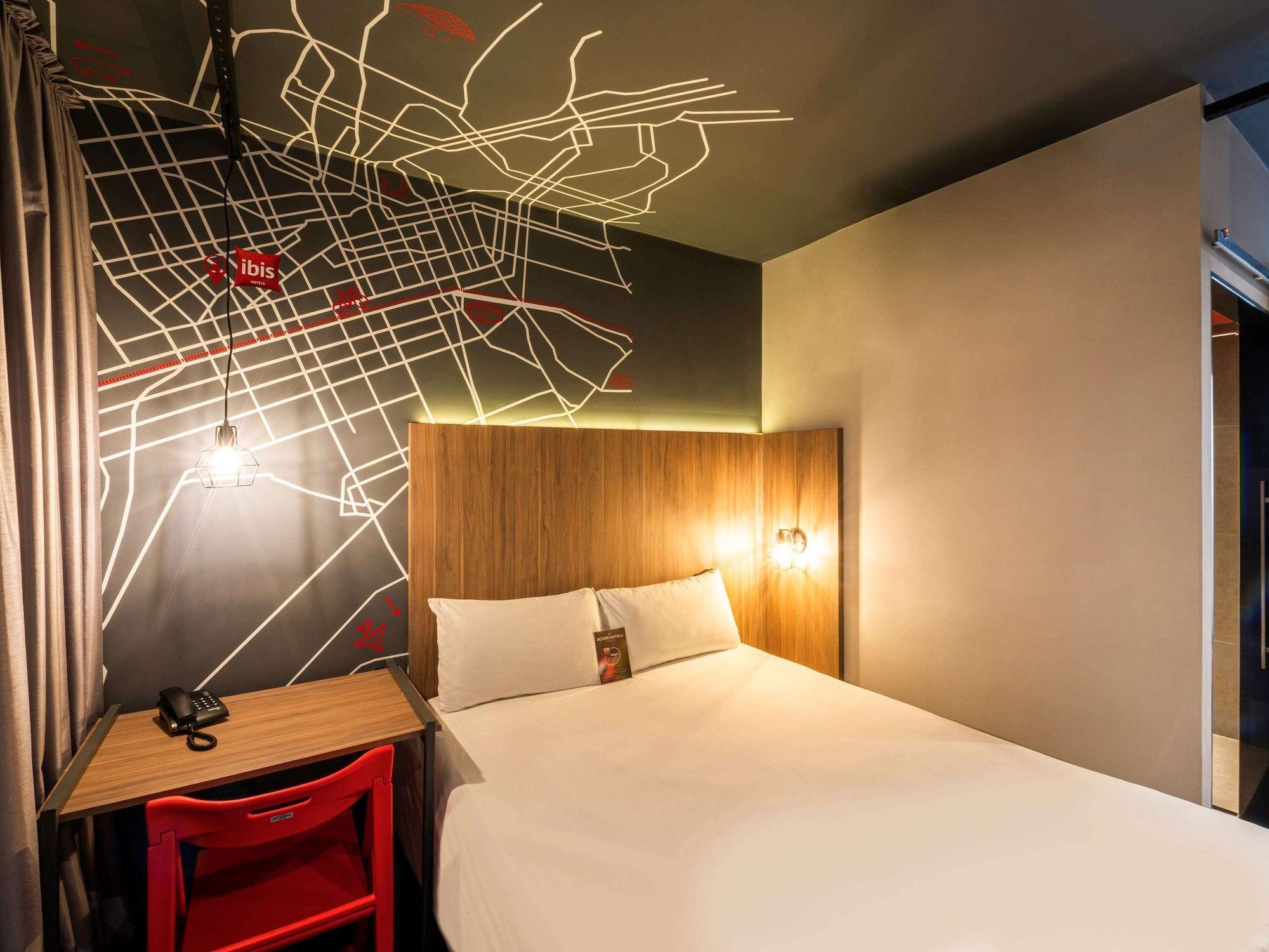 Отель Ibis Curitiba Batel Экстерьер фото